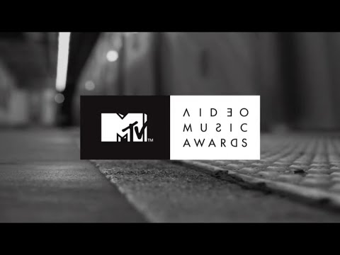 Video: De værste billeder af MTV Video Music Awards 2013