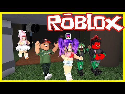 Todos Se Me Escapan L Flee The Facility L Roblox - me saca como princesa l flee the facility l roblox youtube