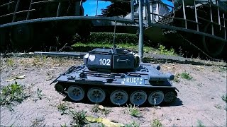Lego Technic RC T-34/85 "Rudy" Tank