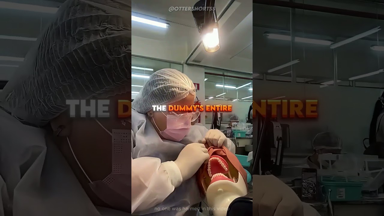 She Removed The Dummy's Face 🦷😳