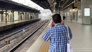 EF210 11号機牽引1554レトヨタロングパスエクスプレス名古屋2番線通過