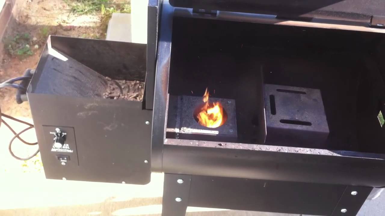 For those of you wondering how a Traeger works - YouTube