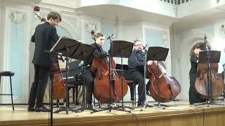 «Концерт для контрабасов без оркестра» Дарьи Славниковой