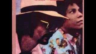 Video thumbnail of "Al Kooper & Shuggie Otis - Lookin' For A Home"