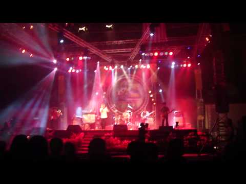 Opening Konsert WALI BAND-&#;Gadis bertudung merah&#; // Opening Konsert WALI BAND-&#;Gadis bertudung merah&#; //