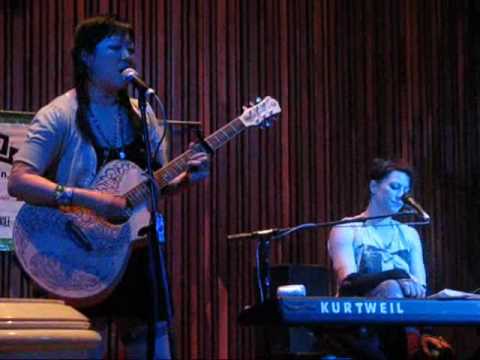 SXSW 2009: Amanda Palmer and Margaret Cho duet (Au...
