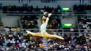 Kerri Strug on floor exercise at the 1995 World All Around final!