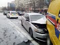 Київ   на проспекті Лобановского автомобіль таксі Uber врізався в аварійну Ки