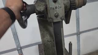Famco 3 1/2 R Arbor Press 5 Ton Ratcheting Nice Heavy Stand