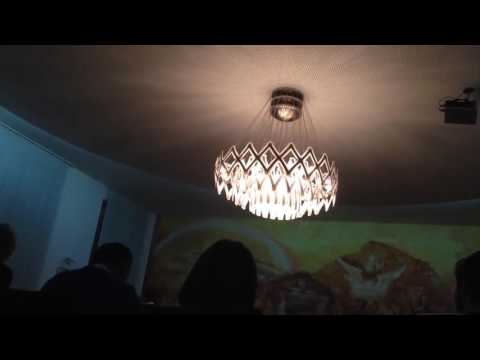 სენატი სხდომა რატომ არ ქცევთ ყურადღებას 10 არიან თუ 20.