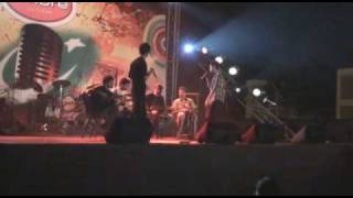 Qarar Performed By Imsciences Band At Lums Concert