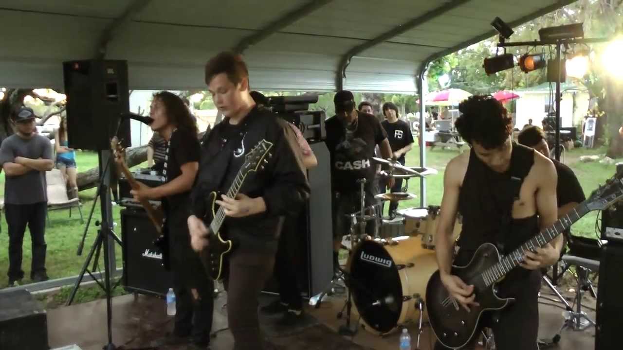 Hayden, Oh My @ Enastasia / Overthrower Benefit Show