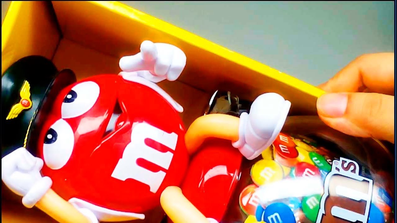 Unboxing M&M's & Snickers, Mars, Milky Way and Bounty  Candy Dispenser Part #1