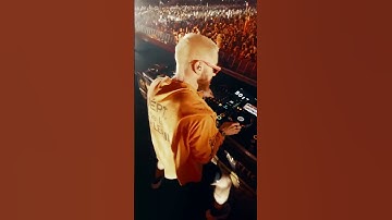 Thumbnail of JAMES HYPE MIXES KERNKRAFT 400 with FISHER?? 😳