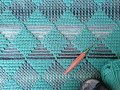 Mosaic Crochet. How to hide tails as-you-go, tips and tricks