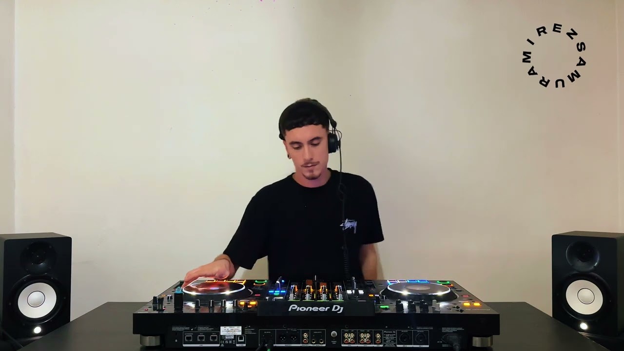 Samu Ramirez @ XMAS House Set 2024