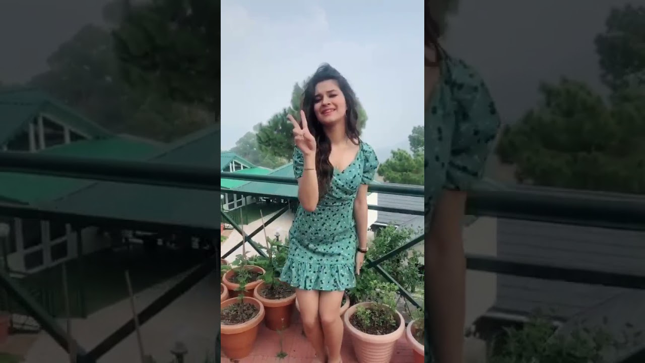 Navneet kaur hot status