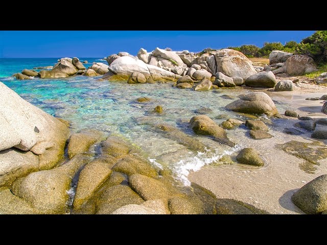 Gentle Waves on a Small White Rock Beach - Relaxing Ocean Sounds class=