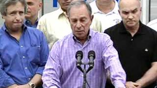 Mayor Bloomberg Briefs New Yorkers on Hurricane Irene from NYPD 60th Precinct in Coney Island