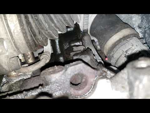 2009-audi-tt-2.0t-fsi-oil-leak