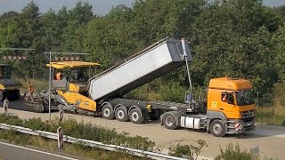 Asphaltarbeiten auf der Autobahn 31 / Asphalt paving on the highway 31 in Germany