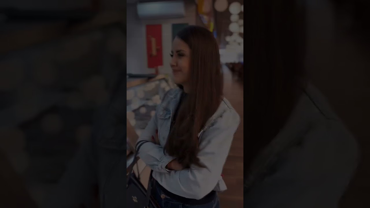 Tenho que ficar implorando a atenção do meu marido, ele não sai do celular!