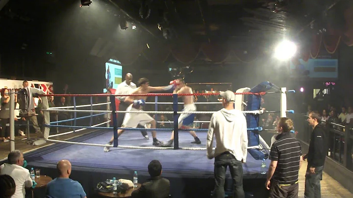 Fight at the forum - Jan Hollingsworth vs Jerome C...