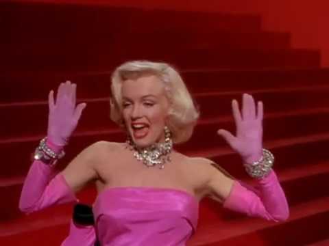 Video: I trucchi delle donne Marilyn Monroe. In ricordo della bionda numero 1