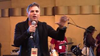 Mark Ruffalo speaks at Climate Change Rally, L.A., 2016