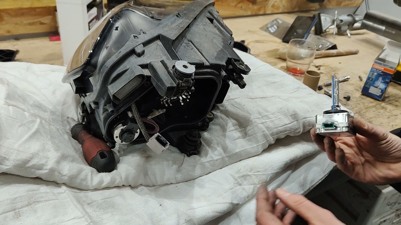 REMPLACEMENT AMPOULES XENON GOLF 7 YouTube