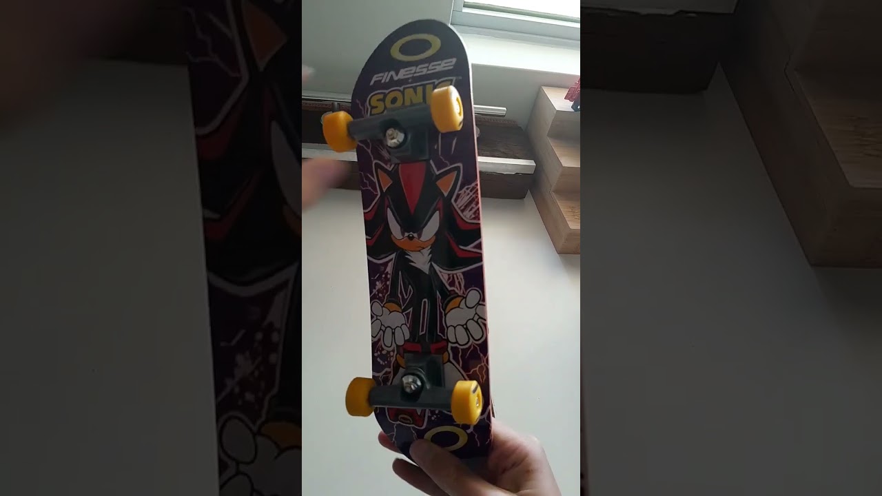 Unboxing tech deck handboard! 
