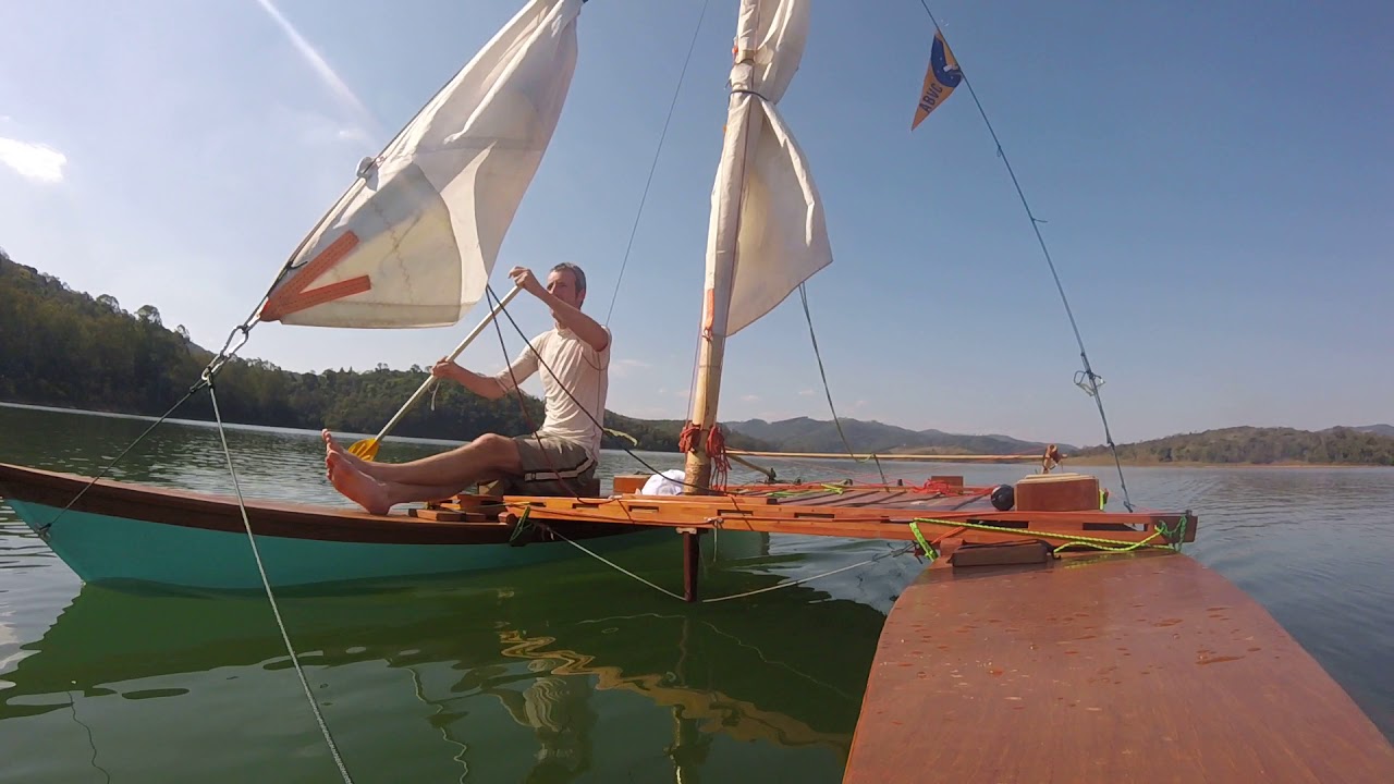 Padding a hitia 14 when wind drops