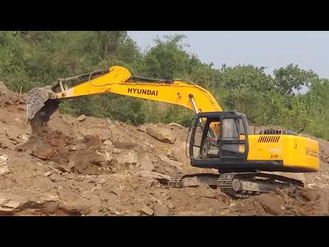 hyundai-210-7-excavator-work-on-hilly-area-!!