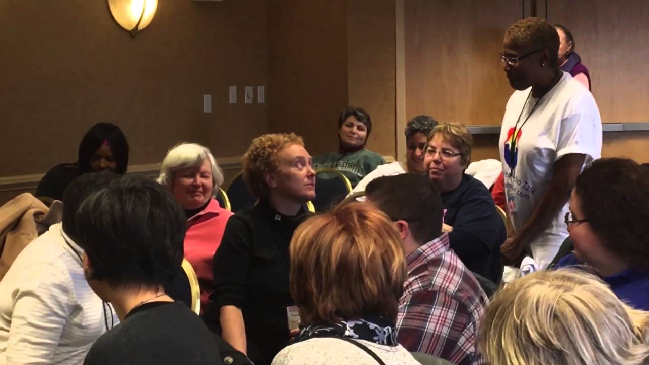 Distracted Communication with Venus Airwaves & Jess Branas