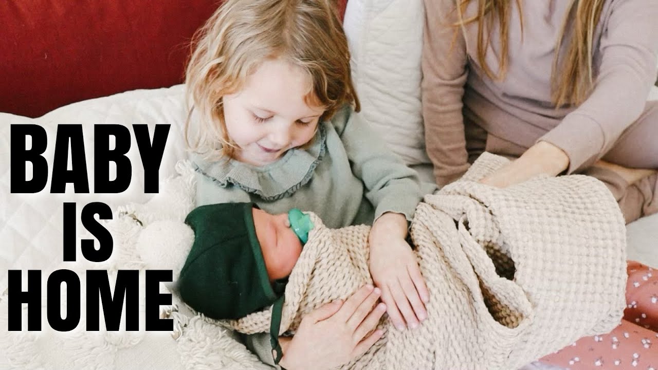 Baby Asher Meets Gemma Triplets For Very First Time Youtube Baby Asher Meets Gemma Triplets For Very First Time Youtube