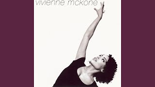 Miniatura del video "Vivienne Mckone - Get to Know You"