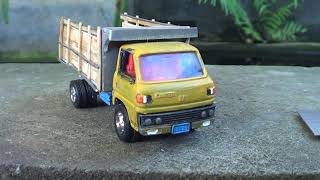 Truck Mitsubishi Fuso Umplung Menolak Punah