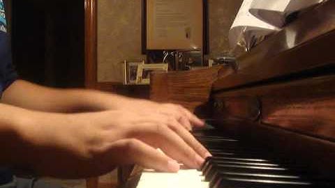 Day 21:  04.24.11 The Lazy Song (piano) Bruno Mars Cover