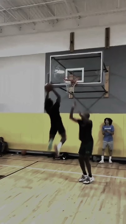 5-5-vs-6-5-who-won-dunked-dunks-ballislife-basketball-nba