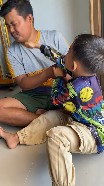 JADI SASARAN TUKANG URUT #minivlog #hiburanshorts #anakdesa #vlog