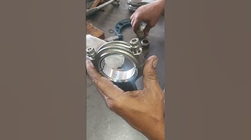 Fitting Connecting Rod Bearing #mechanic #viral #automotive #shorts
