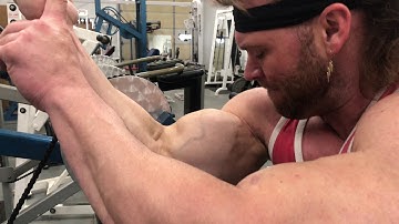 Nautilus Bicep Machine