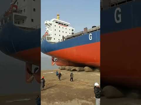 Ship 🚢 🥺￼