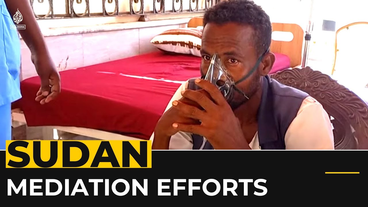 وفد من الجانبين المتنافسين في السودان يصل إلى جدة لإجراء محادثات