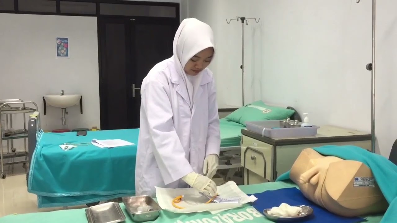 Pemasangan Kateter Laki-Laki