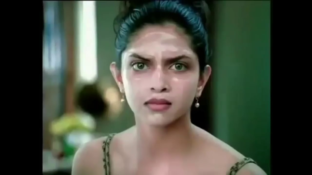 Deepika Padukone Old Ad
