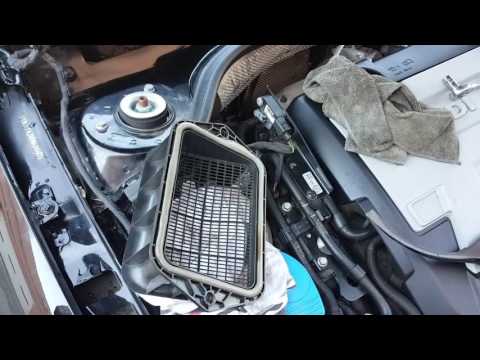 fixed-volkswagen-jetta,-passat,-cc-rain-water-leak-wet-carpet-passengers-side..