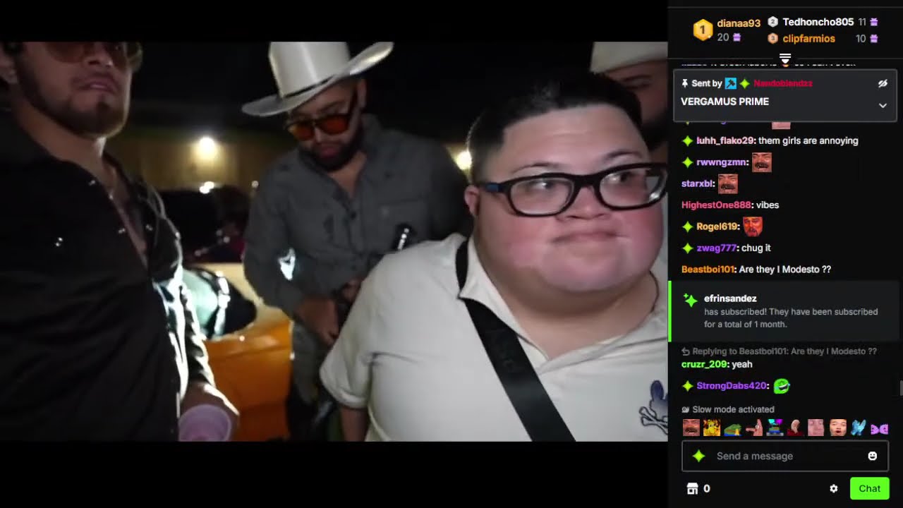 GEMELO X THEO  /REACTION