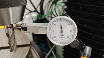 Checking runout on drilling chucks