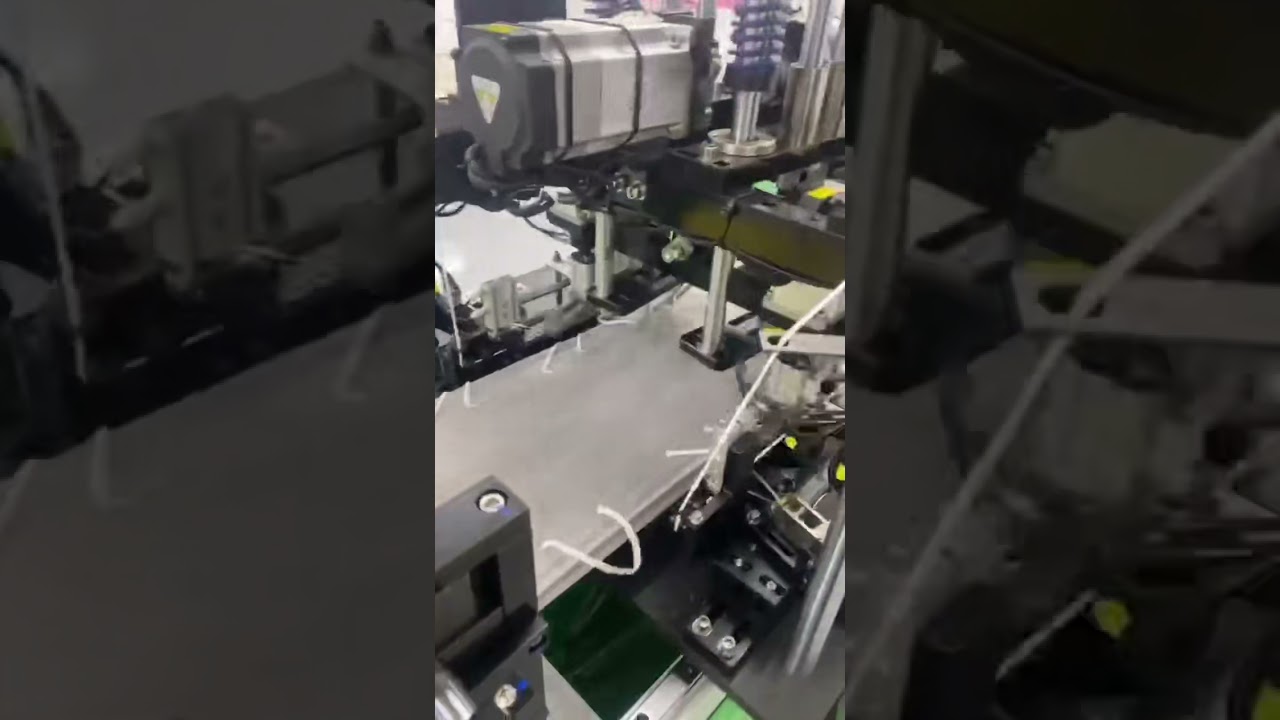 All-steel body,factory direct sales, automatic high-speed kn95 mask machine 100-130 pieces/min.